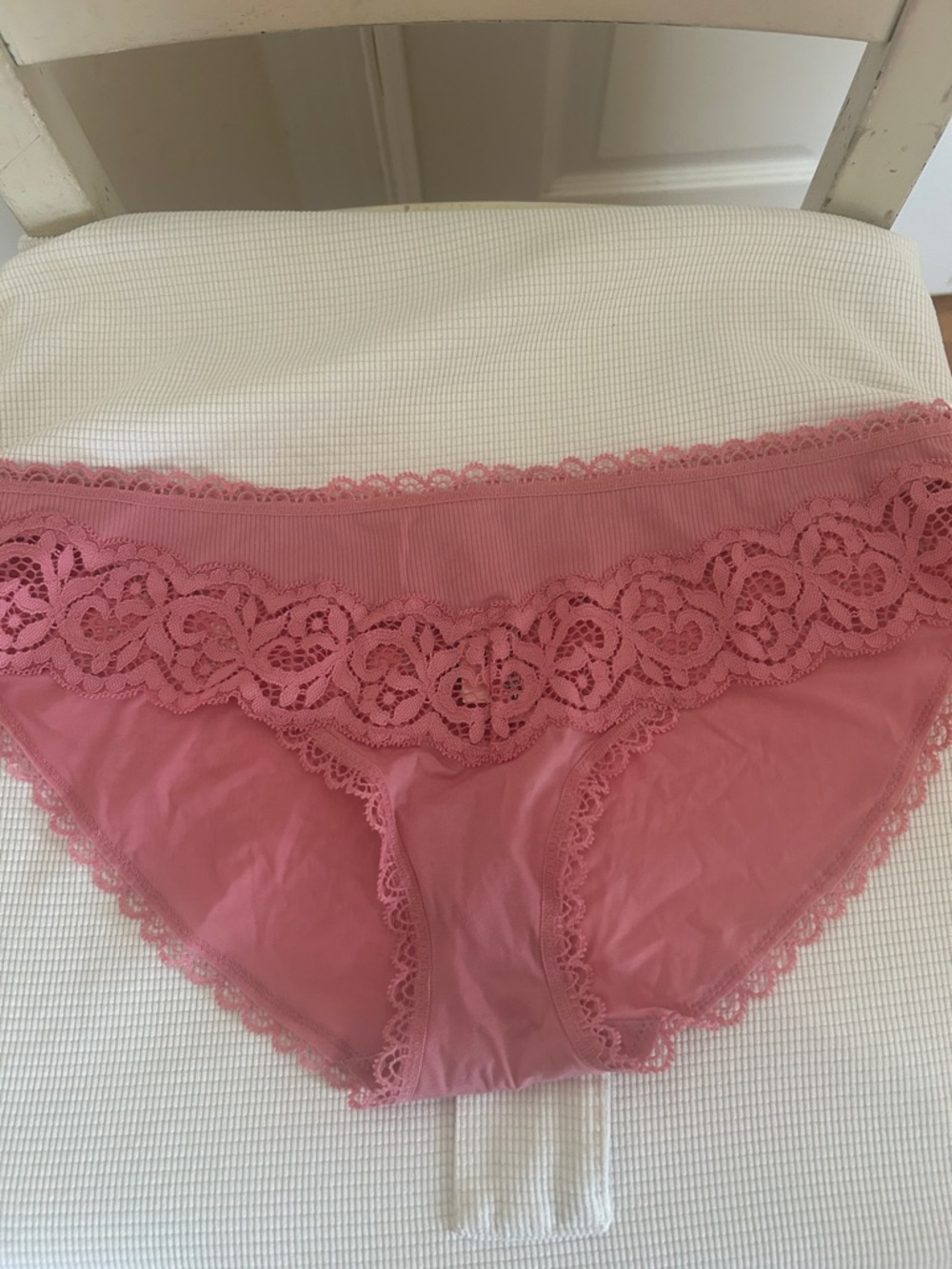 Victoria's Secret Pink Lace Bikini Panty